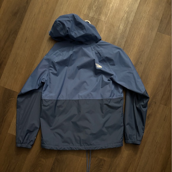 North face rain jacket - Picture 3 of 3